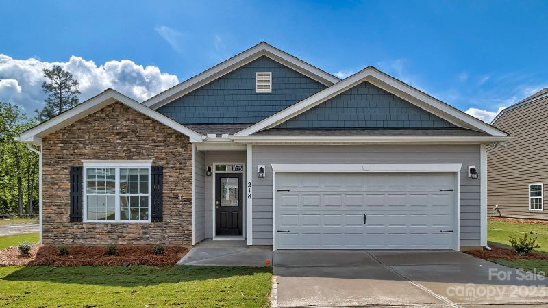 2152 Vanderlyn St, Monroe, NC 28112