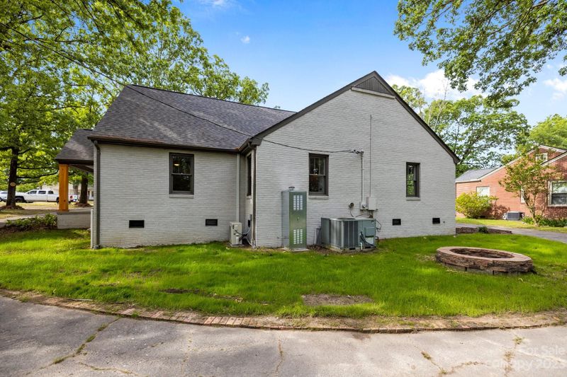 704 W Meeting St, Lancaster, SC 29720