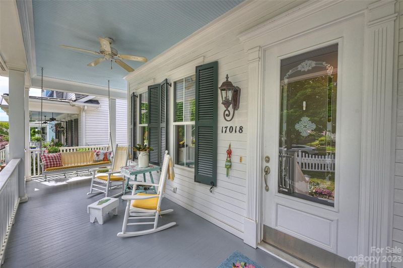 17018 Hedgerow Park Rd, Charlotte, NC 28277