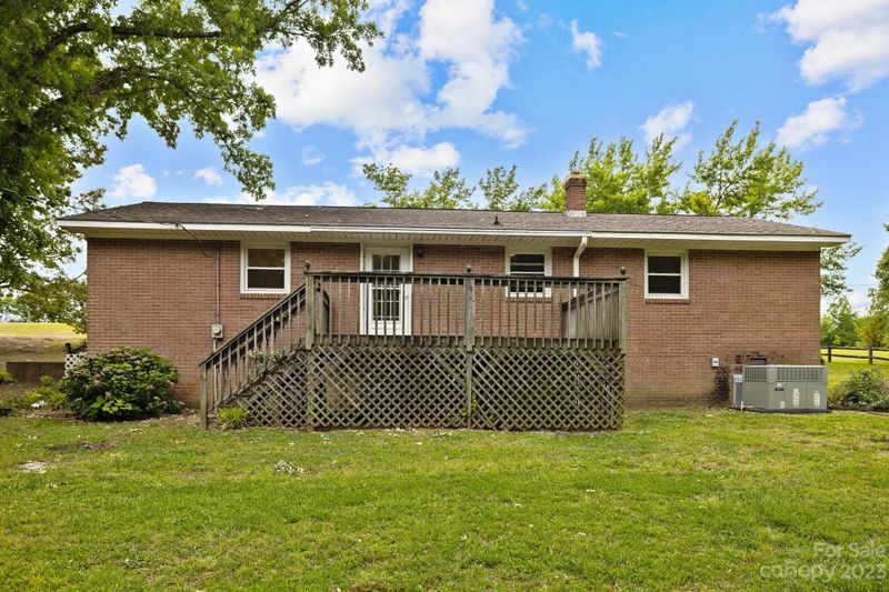 1885 Rocky River Rd, Lancaster, SC 29720
