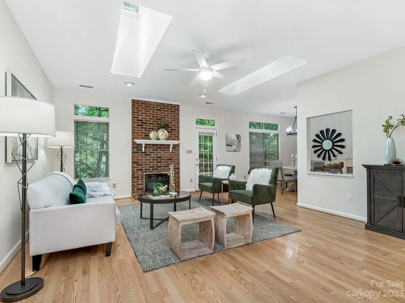 8800 Arbor Glen Ln, Charlotte, NC 28210