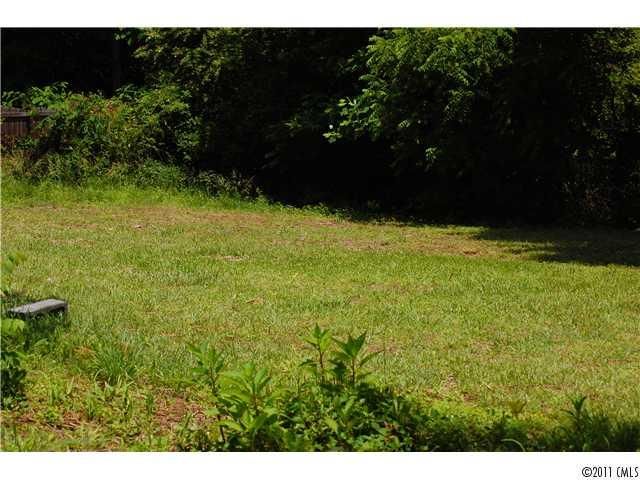 206 N Sardis Rd, Charlotte, NC 28270
