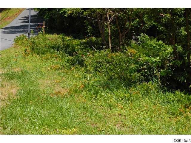 206 N Sardis Rd, Charlotte, NC 28270