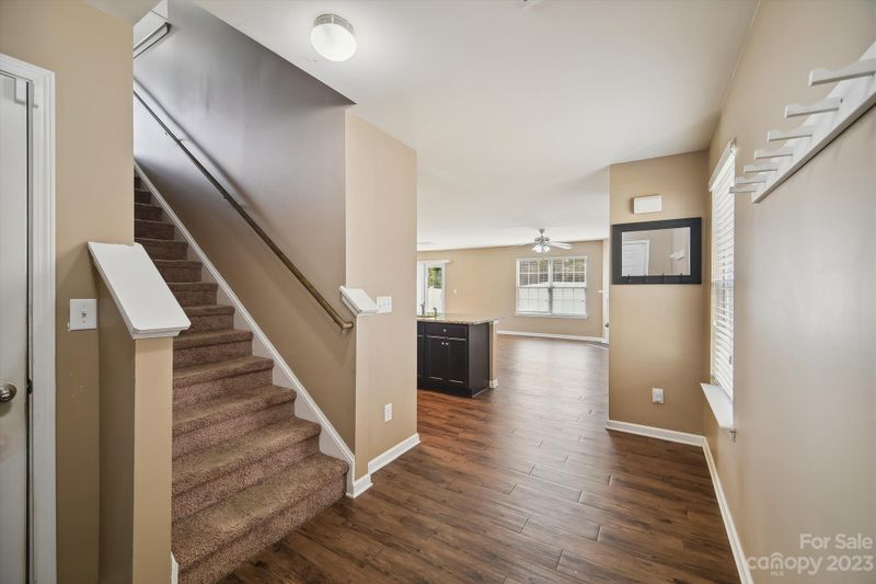 6628 Broad Valley Ct, Charlotte, NC 28216