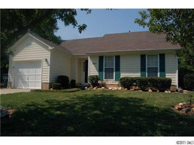 7941 Latchington Ct, Charlotte, NC 28227
