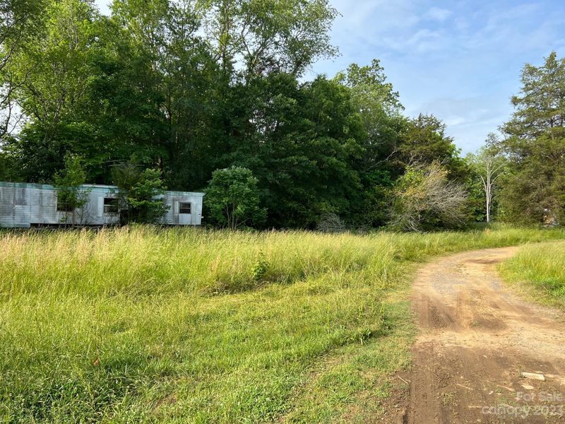 6091 Oakridge Rd, Clover, SC 29710