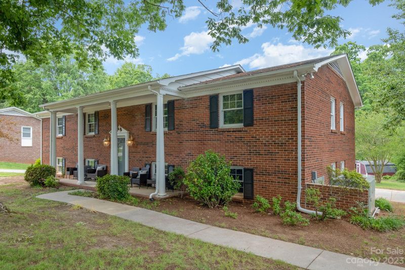 2133 Glenwood St, Kannapolis, NC 28083