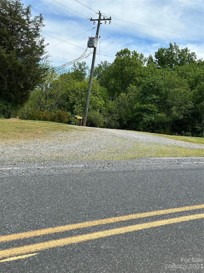 872 Wise Rd, Lincolnton, NC 28092
