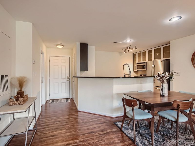529 N Graham St #1E, Charlotte, NC 28202