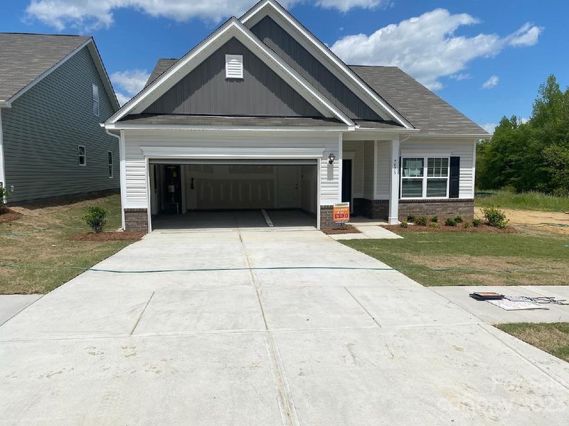 9059 Evercrisp Ln, Charlotte, NC 28215