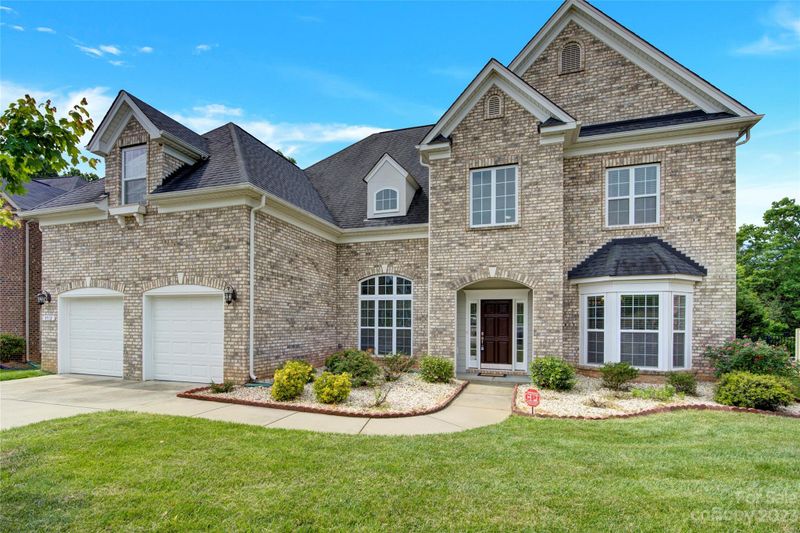8512 Fairgreen Ave, Waxhaw, NC 28173