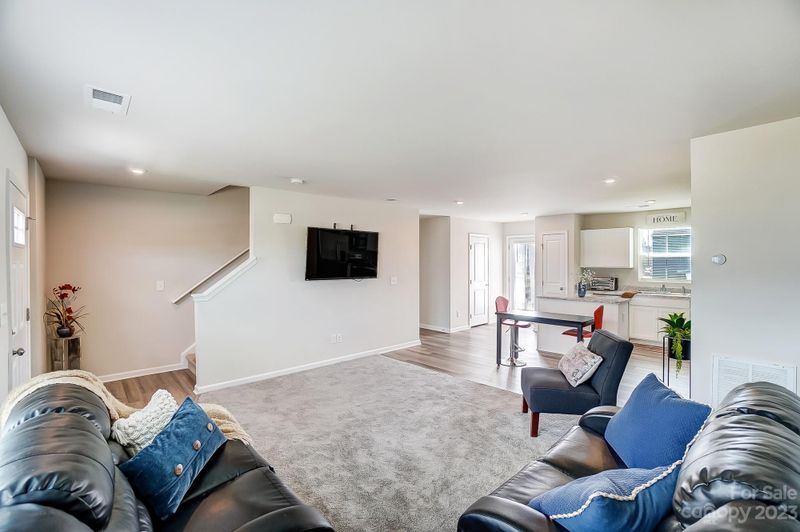104 Cavesson Ave, Troutman, NC 28166