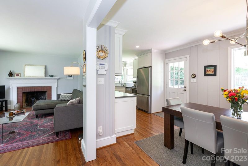 1133 Brighton Pl, Charlotte, NC 28205