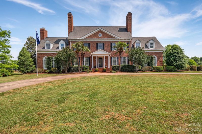 602 Grassy Pond Rd, Gaffney, SC 29341