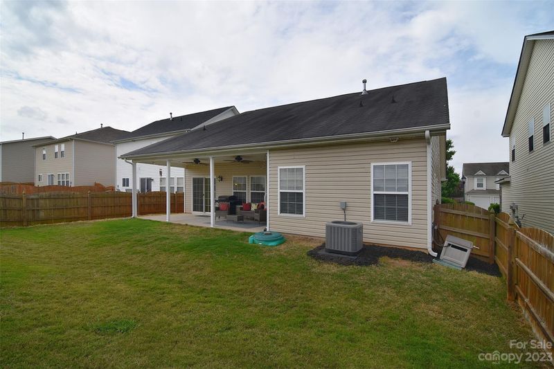 6626 Ruth Ferrell Ct, Charlotte, NC 28269