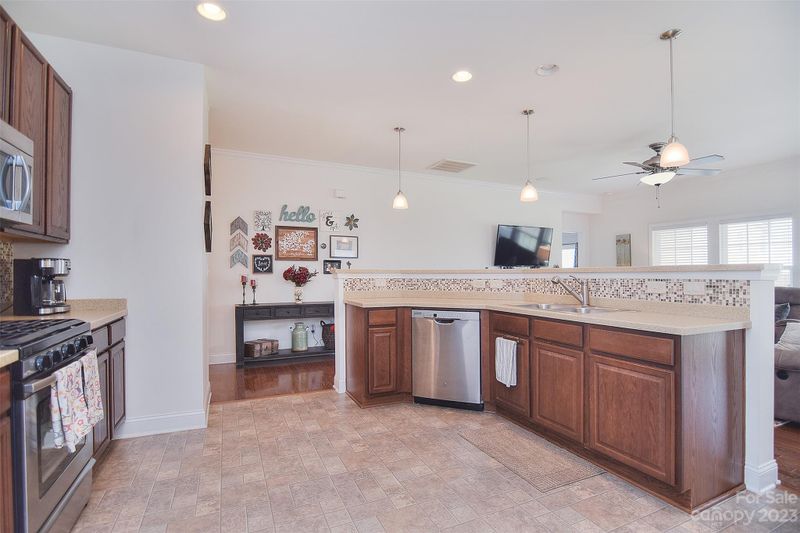 6626 Ruth Ferrell Ct, Charlotte, NC 28269