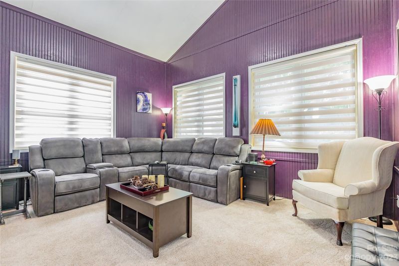 499 Bethel School Rd, Clover, SC 29710