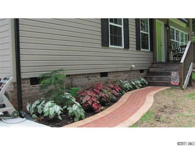 231 Ingleside Farm Rd, Denver, NC 28037