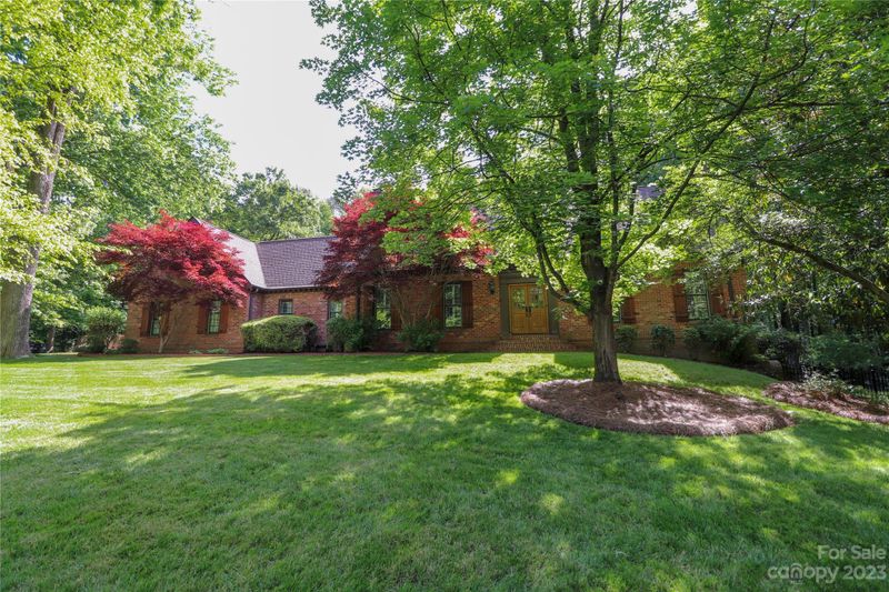 562 Windsor Pl, Concord, NC 28025