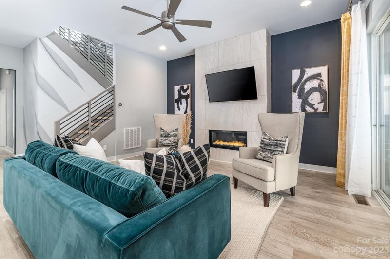 1302 Levy Way, Charlotte, NC 28205