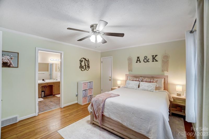 600 Deveron Pl NE, Concord, NC 28025