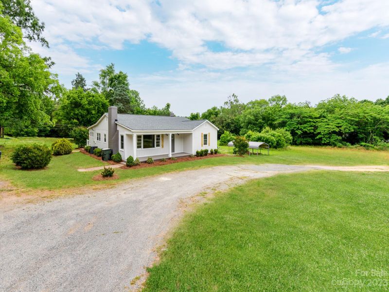 3224 Poplar Tent Rd, Concord, NC 28027