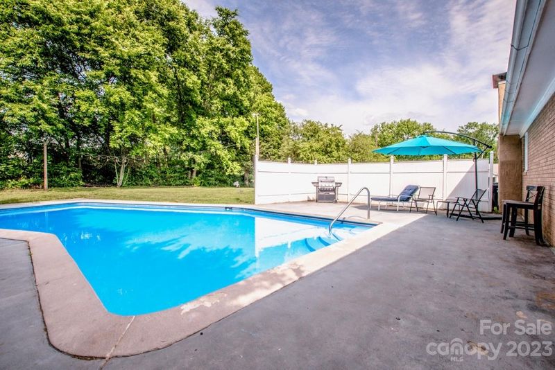 334 Pitts School Rd NW, Concord, NC 28027