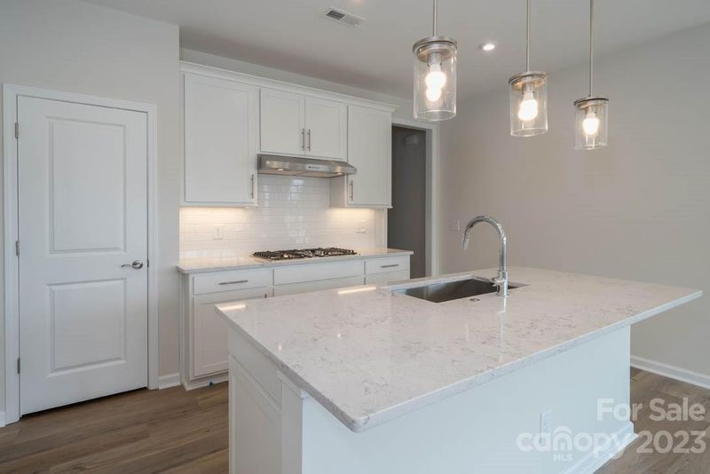2860 Guillen Ct, Kannapolis, NC 28081