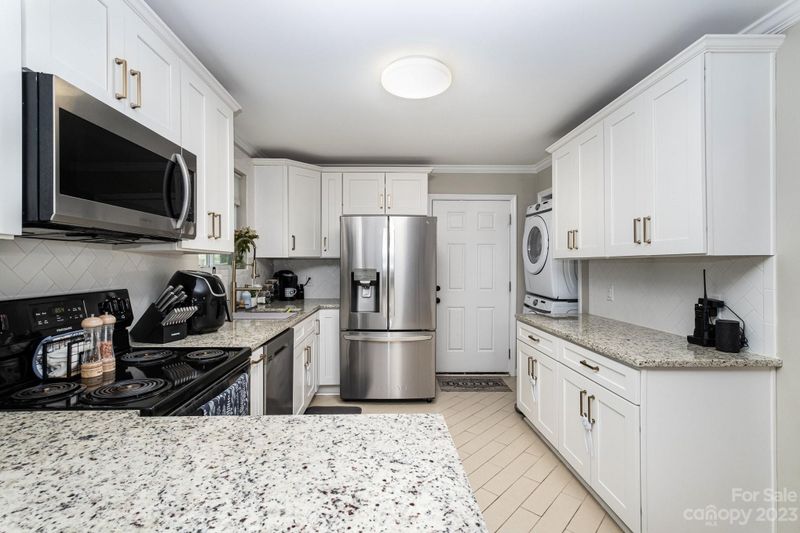 3003 Pennsylvania Ave, Kannapolis, NC 28083