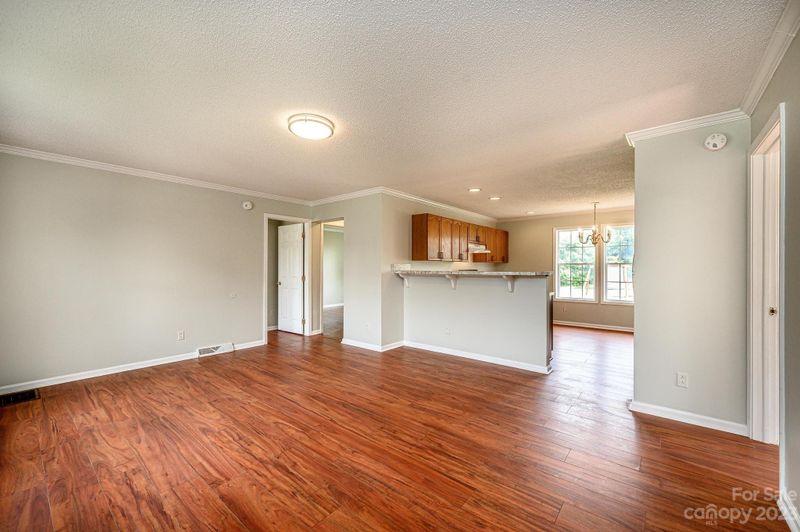 3280 Catawba St, Claremont, NC 28610