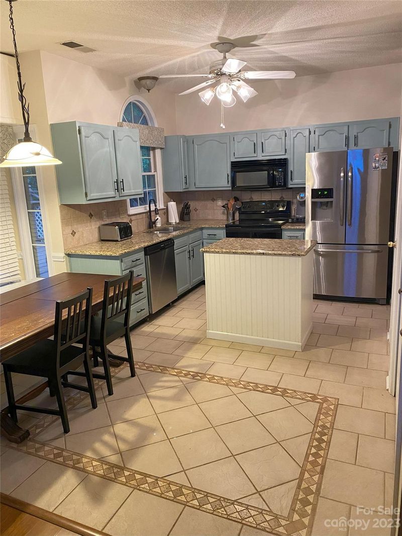 522 Tysons Forest Dr, Rock Hill, SC 29732
