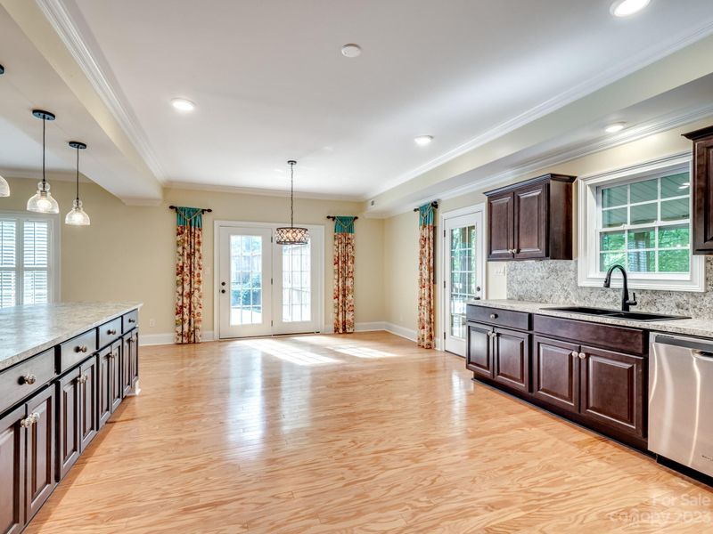 2291 Sunnyside Dr, Lancaster, SC 29720
