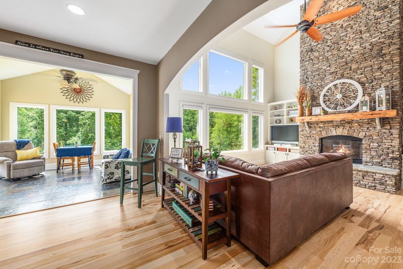 4486 Hager Mountain Ln, Iron Station, NC 28080