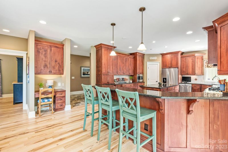 4486 Hager Mountain Ln, Iron Station, NC 28080