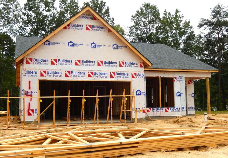 141 Baucom St, Charlotte, NC 28216