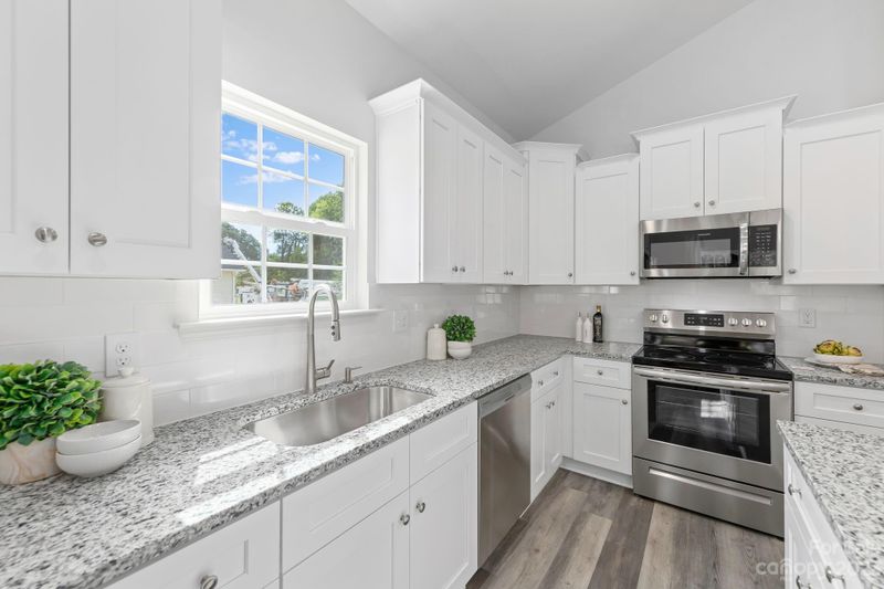 3415 Keith Dr, Charlotte, NC 28269