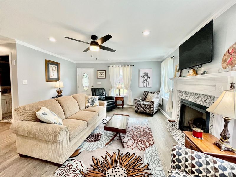 311 Chester Ave, Great Falls, SC 29055