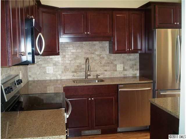 501 Fenton Pl #d, Charlotte, NC 28207