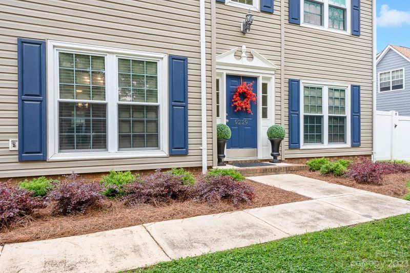 9229 Old Barnette Pl, Huntersville, NC 28078
