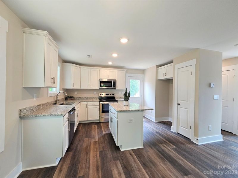 132 Brawley St, Chester, SC 29706