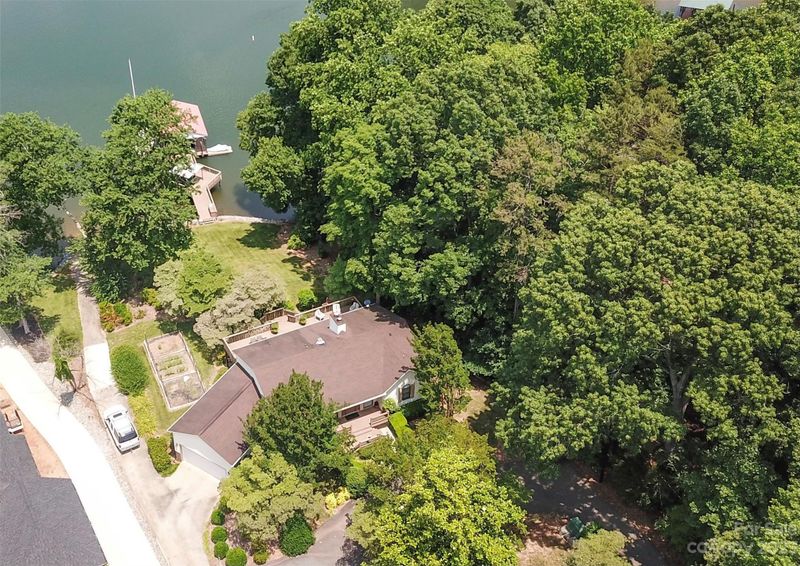196 Beaten Path Rd, Mooresville, NC 28117
