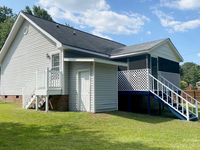 671 Pine Ridge Rd, Chester, SC 29706