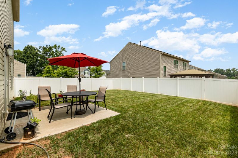 6722 Nathan Dr, Charlotte, NC 28269