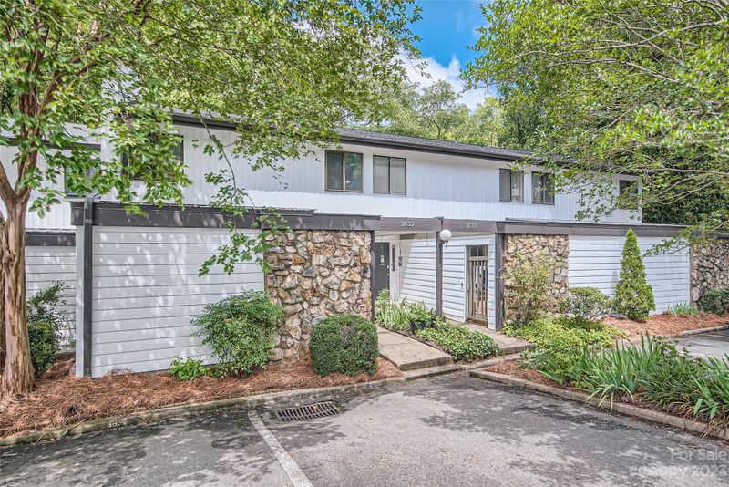 3633 Maple Glenn Ln, Charlotte, NC 28226