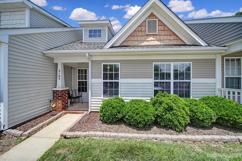 2105 Pavillion Ct, Rock Hill, SC 29732