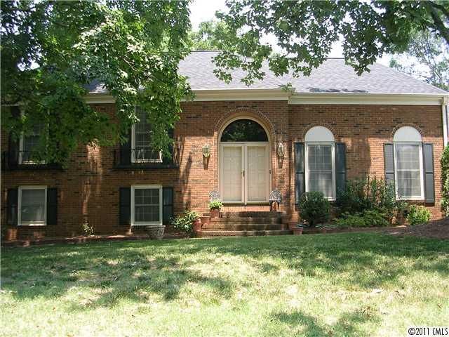 4227 Montibello Dr, Charlotte, NC 28226