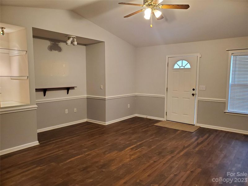 1212 Clifton St, Kannapolis, NC 28081