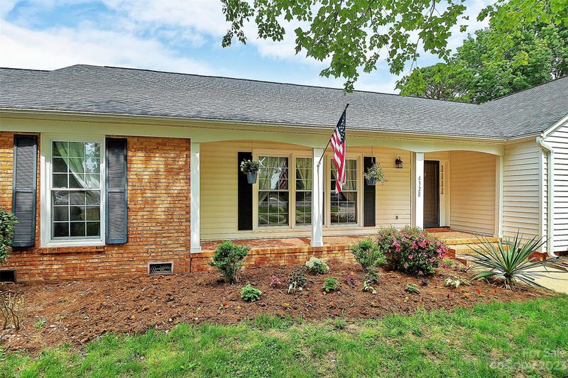 4328 Carmel Rd, Charlotte, NC 28226