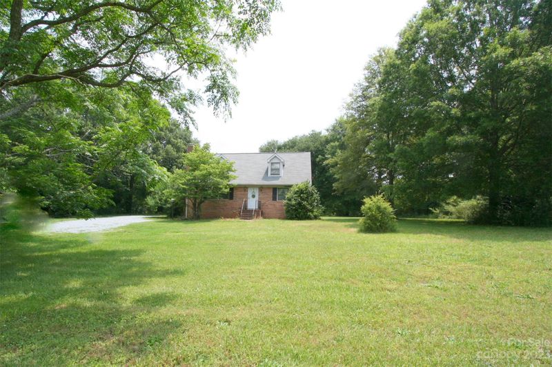 2813 Castlebrook Dr, Monroe, NC 28112