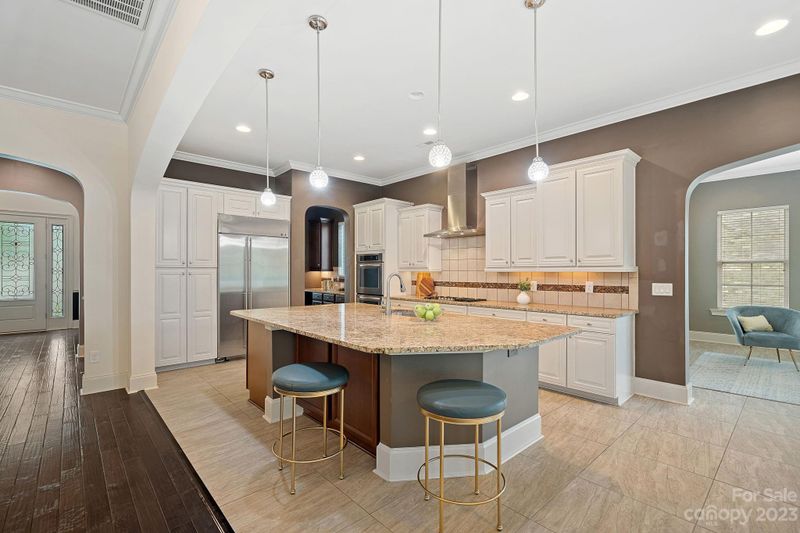 910 Oleander Ln, Waxhaw, NC 28173